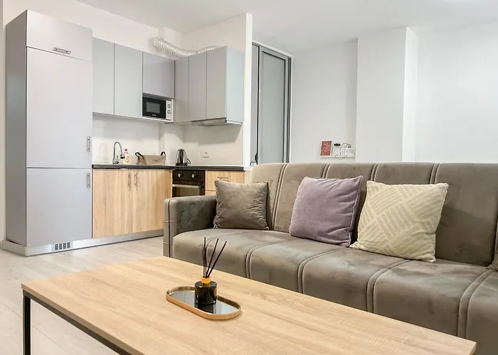 Aqua Dream Retreat D77 Apartmán Golem (Tirana)